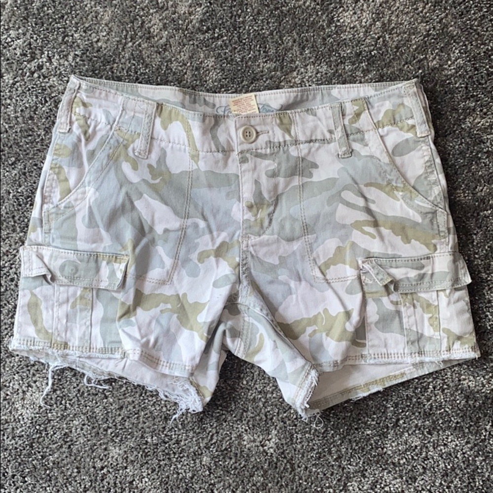 Faded Glory Light Camo Shorts